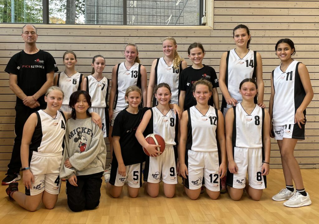 U14 w SSC Basketball